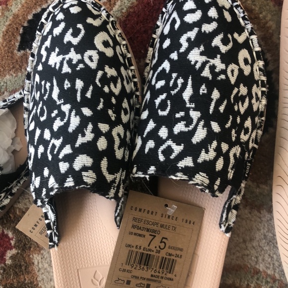 New Reef leopard spot mules 8.5 - Picture 1 of 7